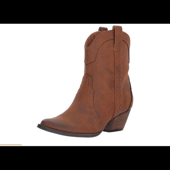 Very Volatile Shoes - Very Volatile Women's Montez Western Boot, Tan, 7B